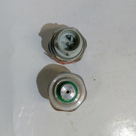  欧曼 庆铃压力阀
